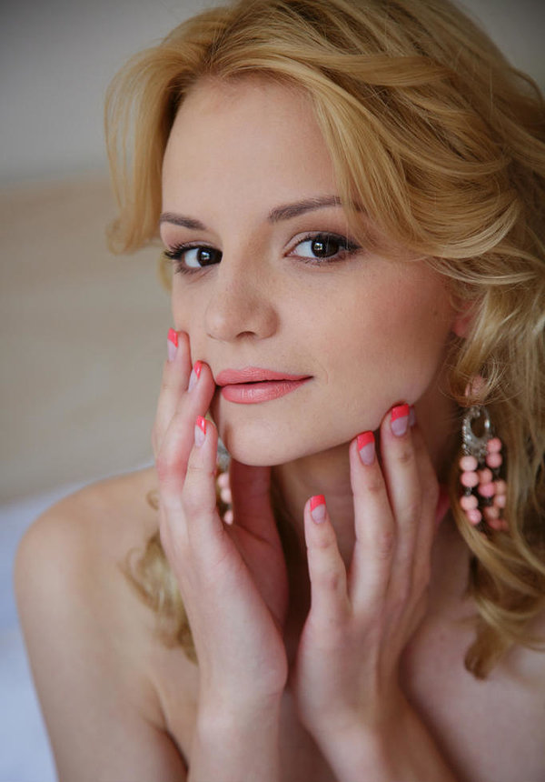 Альбина, 19 лет, 3 размер груди